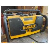 DeWalt Radio