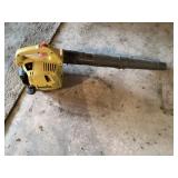 John Deere leaf blower has compression