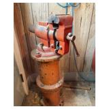 5in Vise on Stand