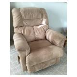 Lazy boy Cream "suede" Colored Recliner
