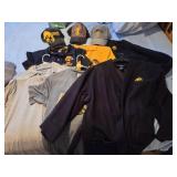 Mens Iowa Hawkeyes Shirts, Robe and Hats