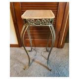 Wicker top plant stand