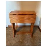 Drop leaf table