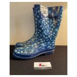 Womanï¿½s size 11 rubber boots