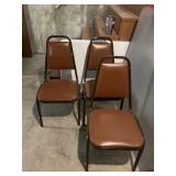 Set of 3 stacking chairs
