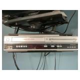 VCR/ DVD player