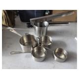 Stainless Steal Measuring Cups and Potato Ricer