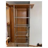 Rolling wire rack