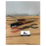 Needle nose, garden tool