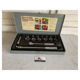 16 piece 1/2 in drive socket set