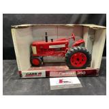 Ertl Case IH Farmall 350