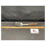 La Porte City Iowa Advertisements