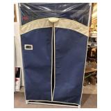 Rubbermaid clothing closet