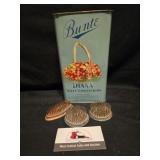 Vintage Bunte Tin and Metal Flower Frogs