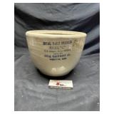 Stoneware salt feeder