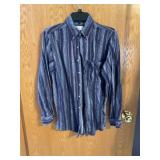 The mens house size small flannel