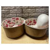 Vintage ladies beauty bag