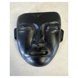 Ceramic mask decor