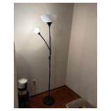 Floor lamp works as it should needs lightbulb