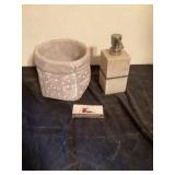 Flower pot marble dispenser