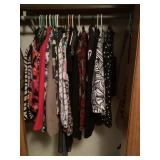 Womenï¿½s clothing size large