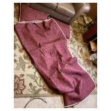 Full-size comforter with pillows