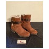 Sonoma boots size 7