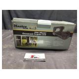 Master lock fifth wheel gooseneck coupler lock