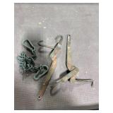 Small chain and binders