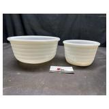 Vintage mixing bowls