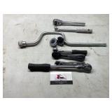 Ratchets / various sizes