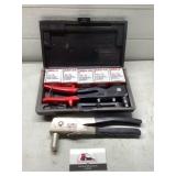 Rivet gun/ set
