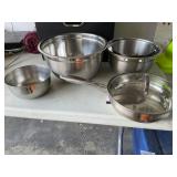 Mixing Bowls and Skillet