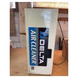 Delta Air Cleaner