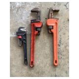 Pipe wrenches