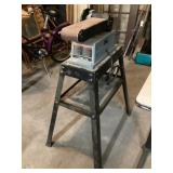 Delta sander 4 inch belt 6 inch disc works as it