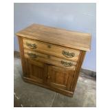 Commode approximately 15 x 29 1/2 x 28 tall