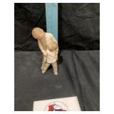 Willow tree figurine