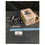 Craftsman Quarter sheet finishing sander works a