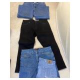 Menï¿½s jeans, Wrangler and Lee 40/30