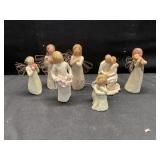 Willow tree figurines