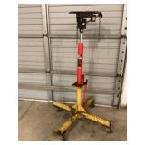 Hydraulic jack lift