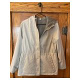 Womenï¿½s Jacket Size L