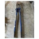 Bolt cutters