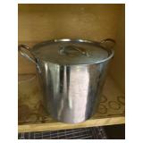 Stock pot