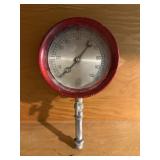 Steam pressure gauge