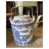 Large ceramic tea pot