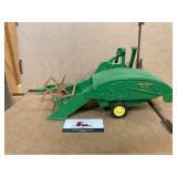 Diecast Ertl John Deere 12A Combine