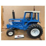 Diecast Ertl Ford TW-5