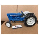 Ertl Diecast ford 4000